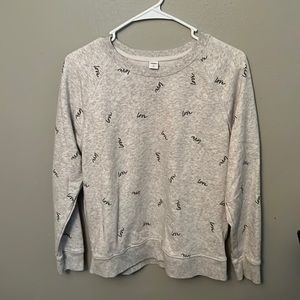 Old navy love crew neck sweater perfect condition